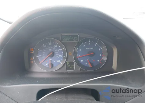 2009 Volvo V50 T5 R-Design z USA, uszkodzony, nr VIN YV1MJ672292486637